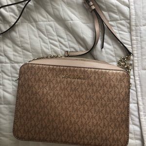 Michael Kord purse